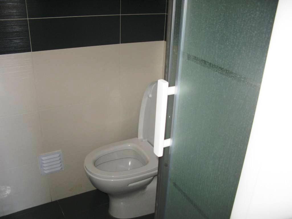 Anthony'S Place Almada Exterior foto