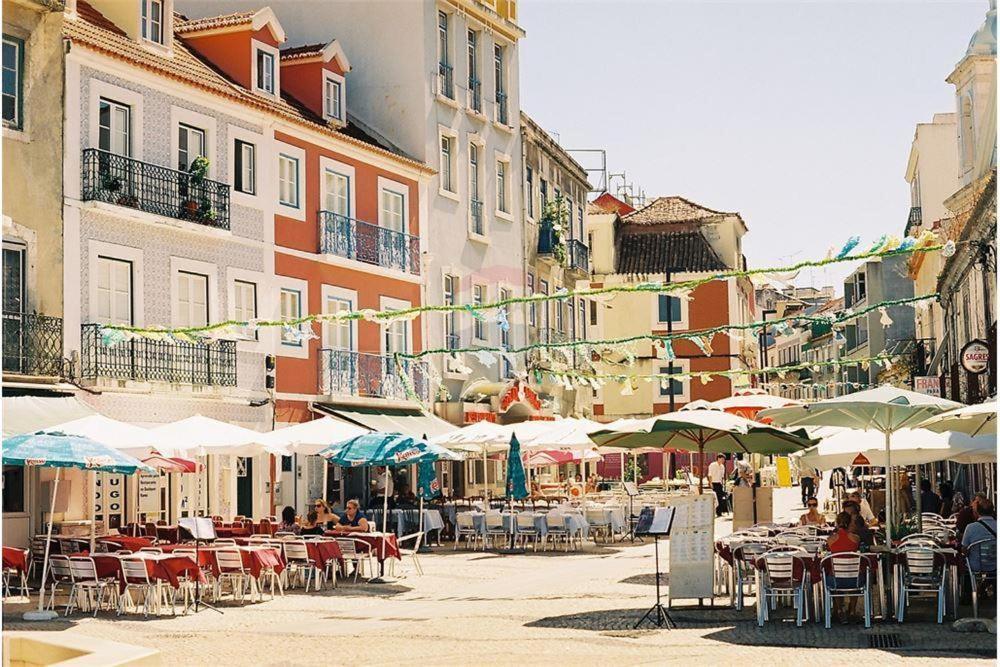 Anthony'S Place Almada Exterior foto