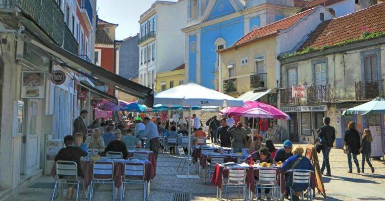 Anthony'S Place Almada Exterior foto